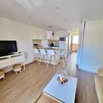 Hameau Des Pins - - Piscine - Wifi - Clim Appartement