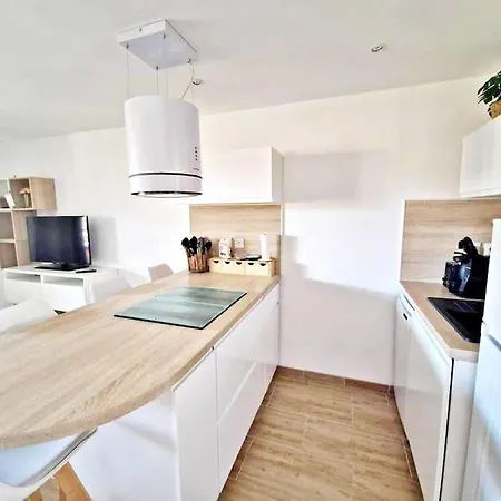Apartman Hameau Des Pins - & Piscine - Clim & Wifi Saint-Raphaël