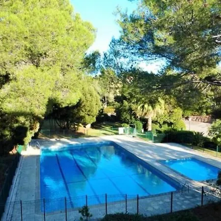 Hameau Des Pins - & Piscine - Clim & Wifi * Saint-Raphaël