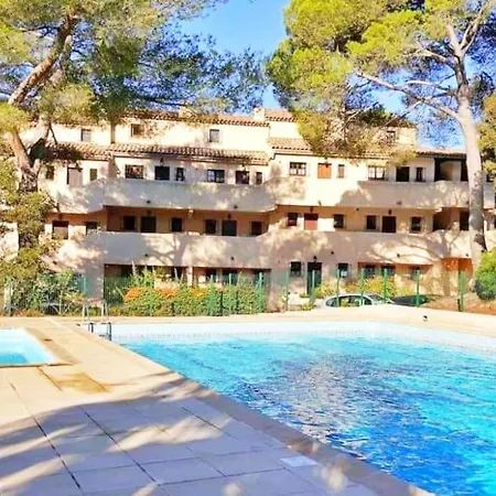 Hameau Des Pins - & Piscine - Clim & Wifi * Saint-Raphael (Var)
