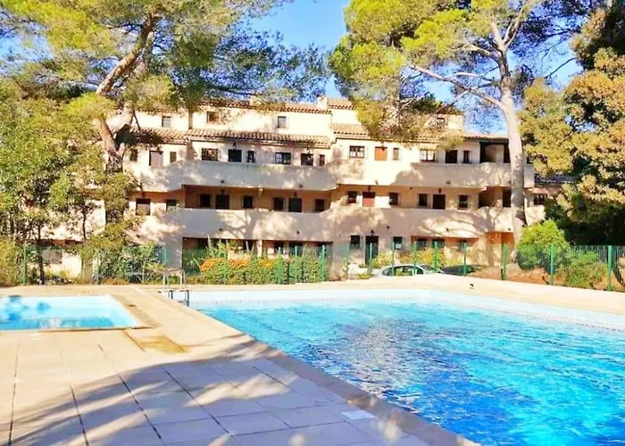 Hameau Des Pins - & Piscine - Clim & Wifi * Saint-Raphael (Var)